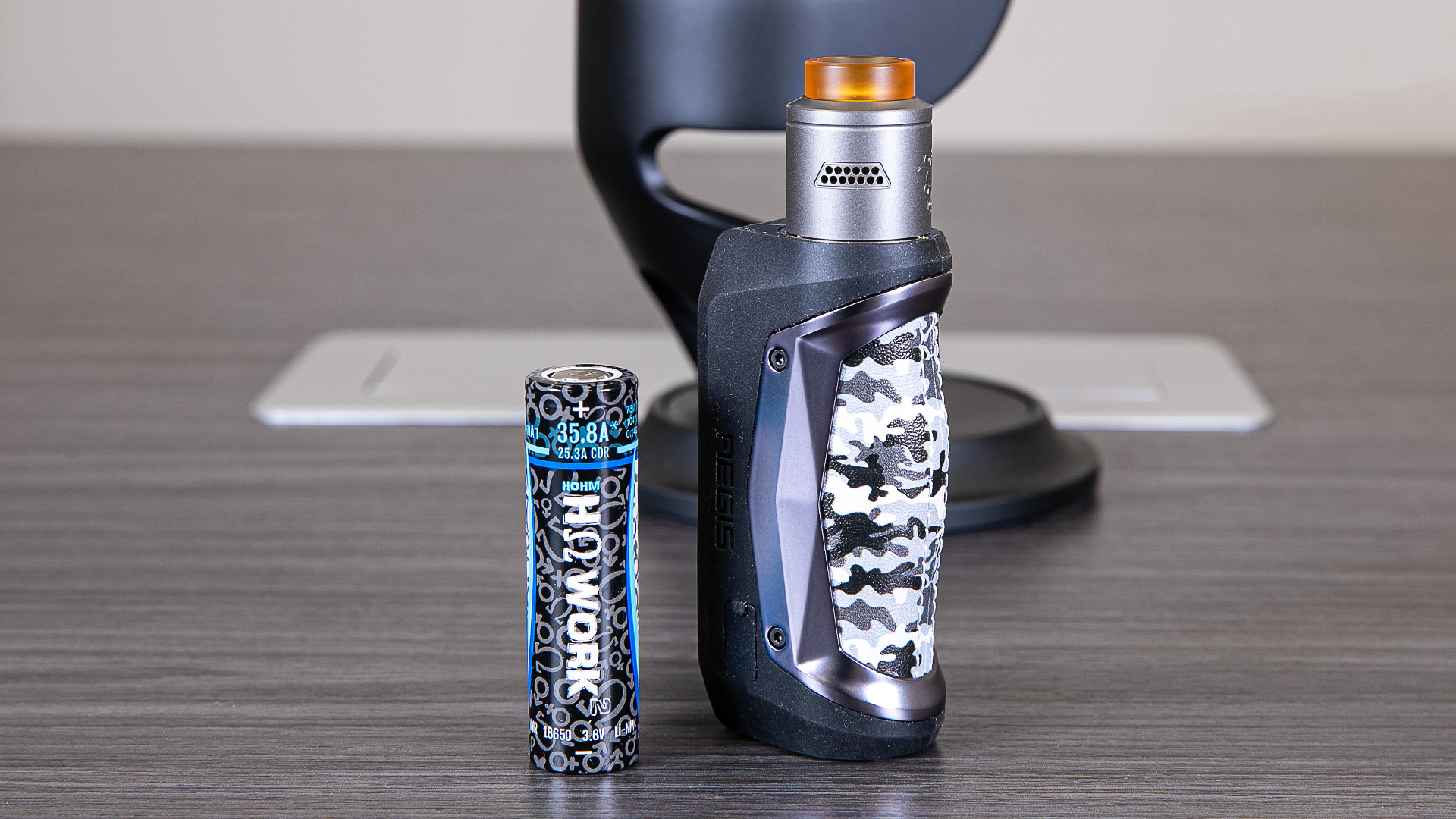where to dispose of vape batteries Auto-Draw 510 Battery vs. Manual: What's the Difference? main image 0